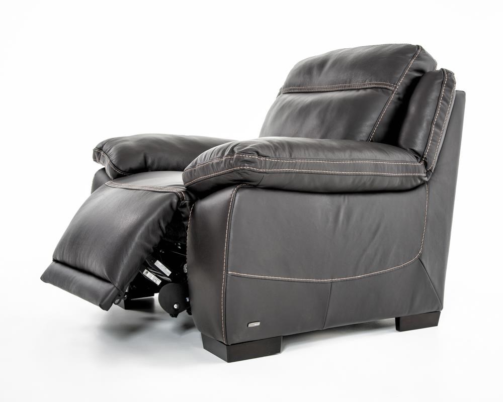 Natuzzi Editions B875 B875154 15CQ Casual Power Three Way Recliner